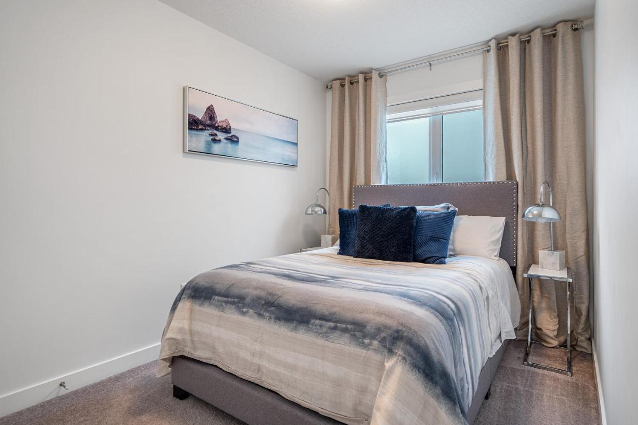 Contemporary Luxury 4 Bedroom House Near Downtown YYC Exterior foto